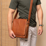 Raphael Full-Grain Leather Crossbody Bag voor Heren – alternate product view 2