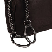 Styled Fit Perspective of Corey Full-Grain Leather Key Case voor Dames on Model - Natural Daylight Drape