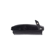 Tailored Rib Cuffs &amp; Hem Craftsmanship Construction Detail on Torano Full-Grain Leather Key Case voor Dames