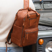 Calden Full-Grain Leather Laptop Backpack voor Dames – alternate product view 2