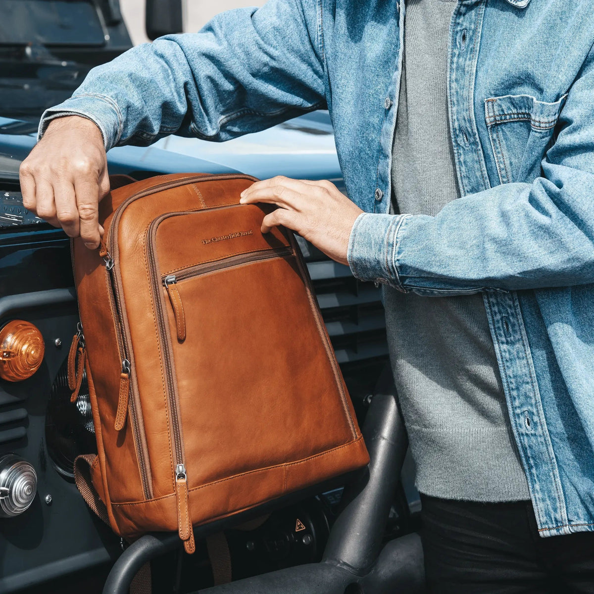 Detroit Full-Grain Leather Laptop Backpack voor Dames – alternate product view 2