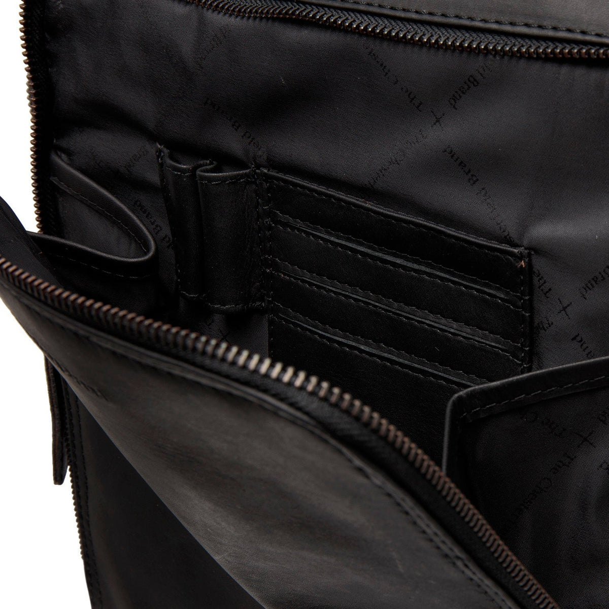 Solid Antique Brass Hardware &amp; Heavy-Duty Dual Zipper Detail on Jasper Full-Grain Leather Laptop Backpack voor Dames