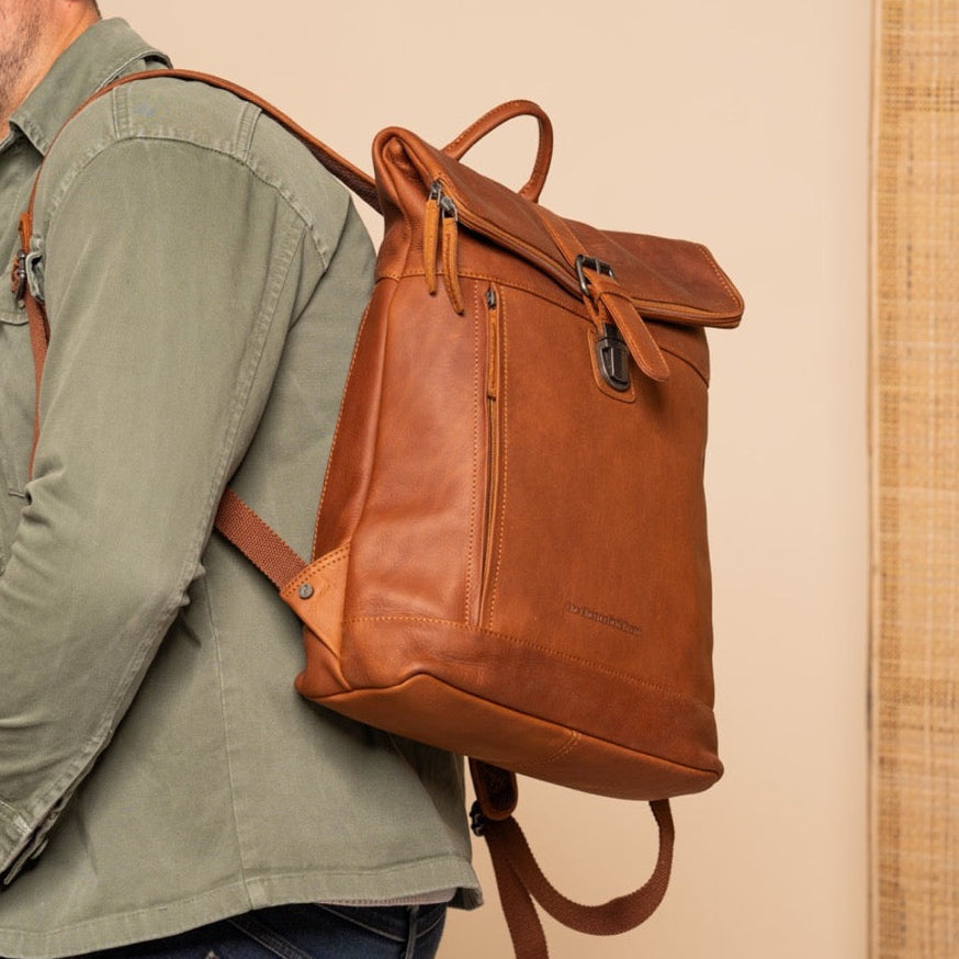 Larsson Full-Grain Leather Laptop Backpack voor Dames – alternate product view 2