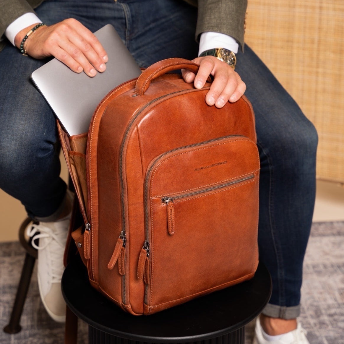 Maggiore Full-Grain Leather Laptop Backpack voor Heren – alternate product view 3