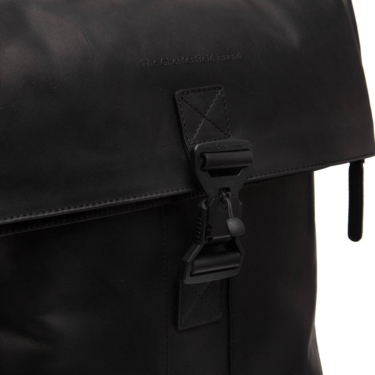 Solid Antique Brass Hardware &amp; Heavy-Duty Dual Zipper Detail on Savona Full-Grain Leather Laptop Backpack voor Dames
