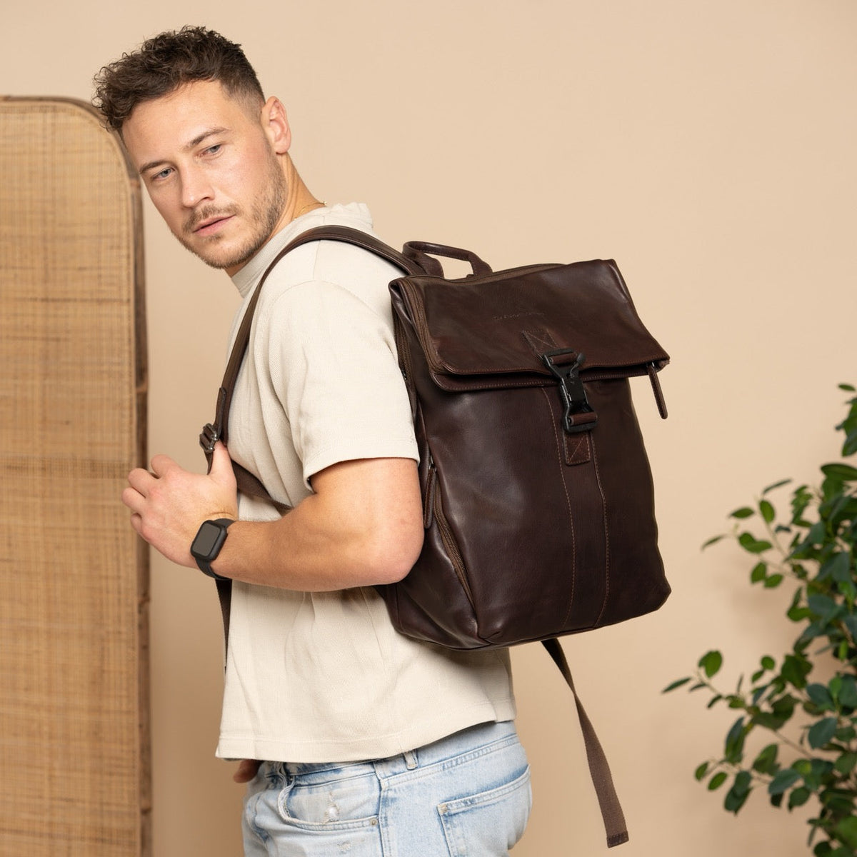 Savona Full-Grain Leather Laptop Backpack voor Dames – alternate product view 2