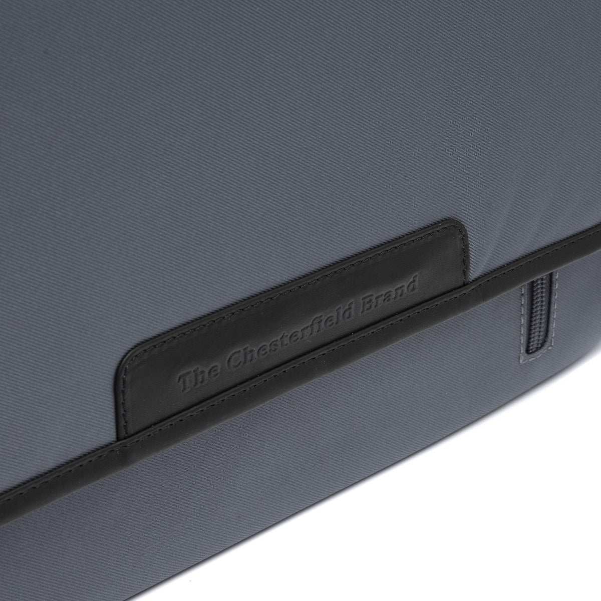 
Binnenweergave Showing Dedicated Padded Laptop Sleeve & Multi-Compartment Organization