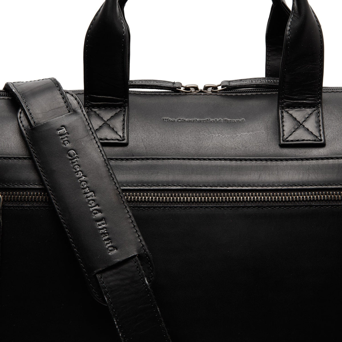 Solid Antique Brass Hardware &amp; Heavy-Duty Dual Zipper Detail on Levanto Full-Grain Leather Laptop Bag voor Dames