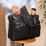 Misha Full-Grain Leather Laptop Bag voor Dames - Structured Side Profile Showing Gusset Depth &amp; Expansion Capacity