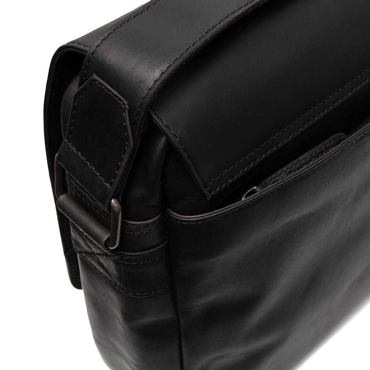 Solid Antique Brass Hardware &amp; Heavy-Duty Dual Zipper Detail on Richard Full-Grain Leather Laptop Bag voor Heren