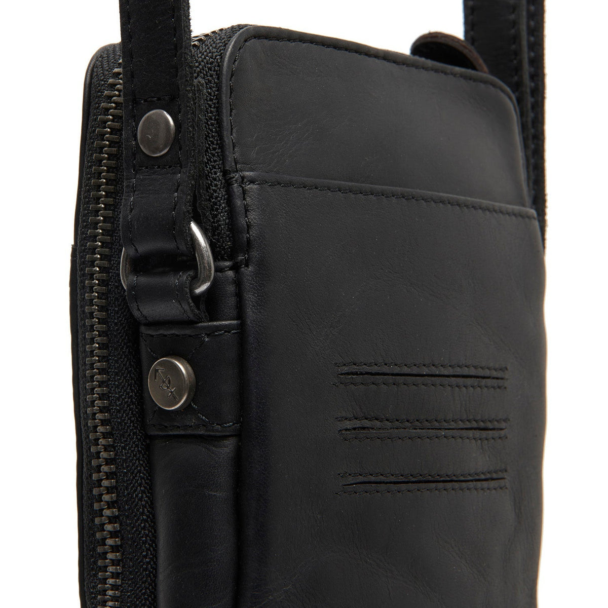 
Alesund Volnerfleer Phone Bag - Zijaanzicht met ergonomische mouwsnede