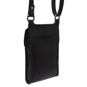 Tailored Rib Cuffs &amp; Hem Craftsmanship Construction Detail on Nebra Full-Grain Leather Phone Bag voor Dames