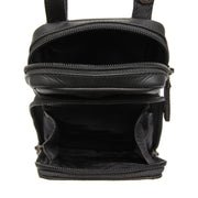 
Binnenweergave Showing Quilted Viscose Lining & Twee functionele binnenzakken