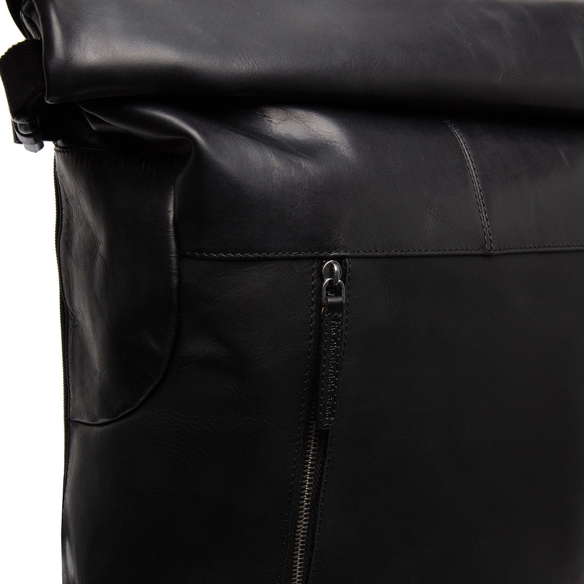 Liverpool Full-Grain Leather Roll-top Backpack voor Dames - Structured Side Profile Showing Gusset Depth &amp; Expansion Capacity