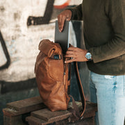 Liverpool Full-Grain Leather Roll-top Backpack voor Dames – alternate product view 3
