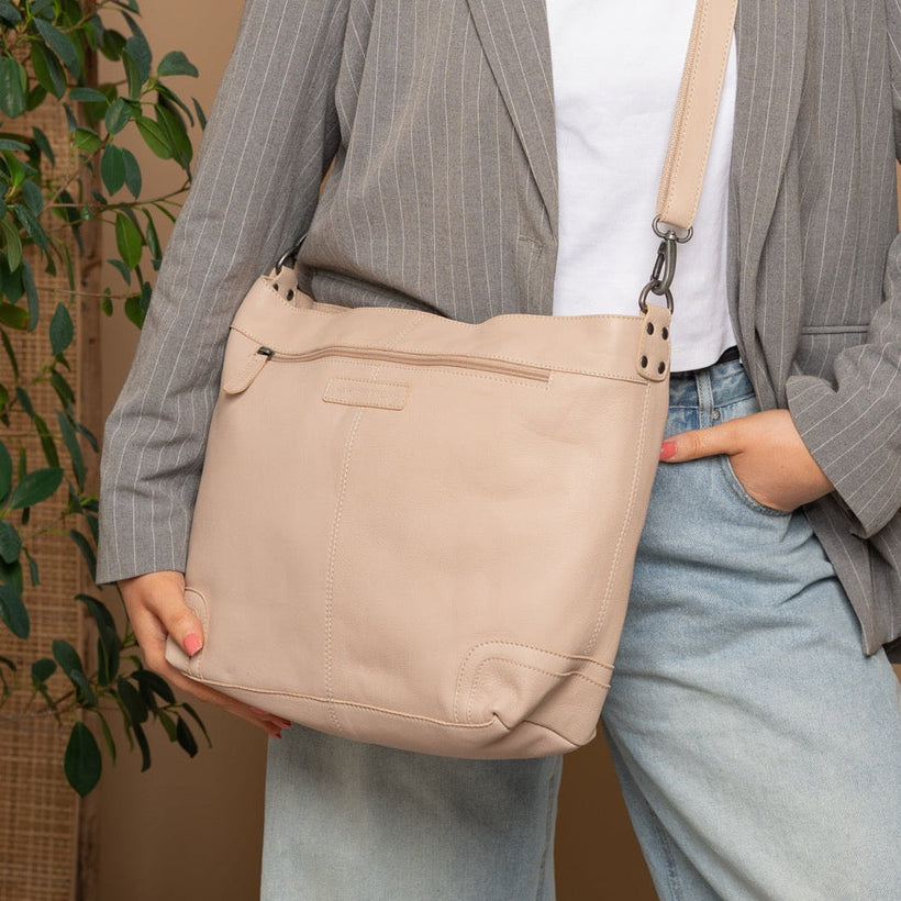 Astero Full-Grain Leather Shoulder Bag voor Dames