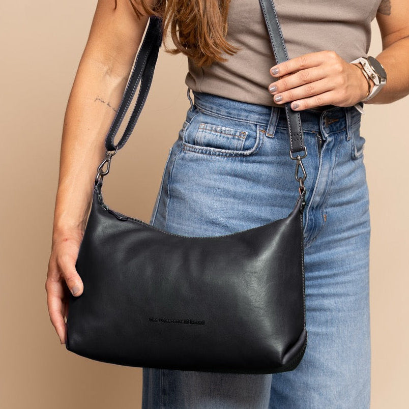 Skara Full-Grain Leather Shoulder Bag voor Dames