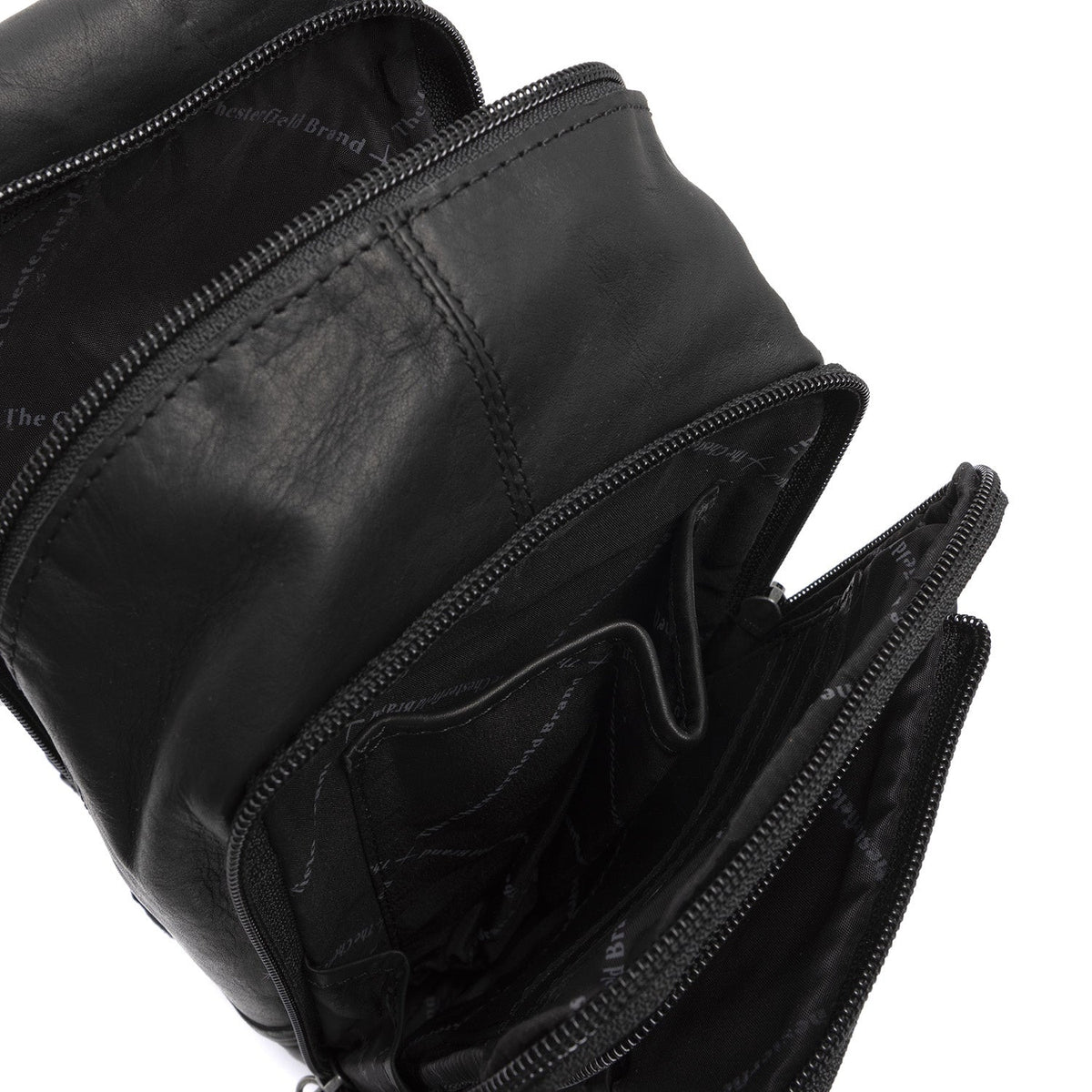 Leather Sling Bag Riga voor Dames - Structured Side Profile Showing Gusset Depth &amp; Expansion Capacity