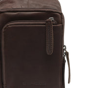 Brown Leather Sling Bag Riga voor Dames, detail view 1