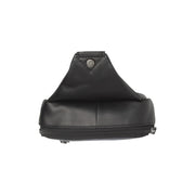 
Leather Sling Bag Salla - Gestructureerd zijprofiel met vouwdiepte & volume