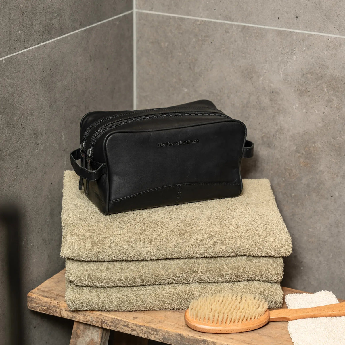 Classic 100% Full-Grain leather Goods - Back View Showing Tailored Shoulder Fit &amp; Clean Hemline