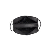 Tailored Rib Cuffs &amp; Hem Craftsmanship Construction Detail on Stefan Full-Grain Leather Toiletry Bag voor Dames