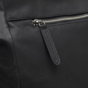 Solid Antique Brass Hardware &amp; Heavy-Duty Dual Zipper Detail on Berlin Volnerfleer Lederen shopper