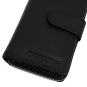 Solid Antique Brass Hardware &amp; Heavy-Duty Dual Zipper Detail on Charlotte Full-Grain Leather Wallet voor Dames