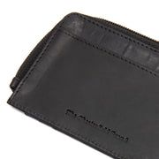 Solid Antique Brass Hardware &amp; Heavy-Duty Dual Zipper Detail on Livenza Full-Grain Leather Wallet voor Dames
