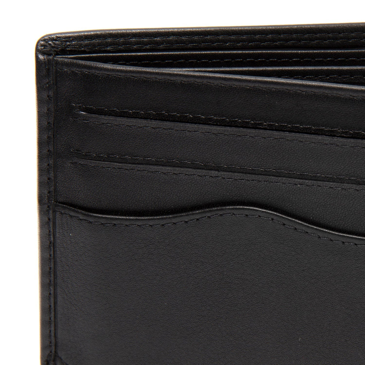 
Binnenweergave Showing Dedicated Padded Laptop Sleeve & Multi-Compartment Organization
