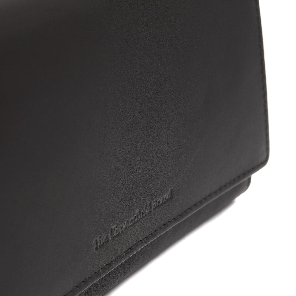 Solid Antique Brass Hardware &amp; Heavy-Duty Dual Zipper Detail on Mirthe Full-Grain Leather Wallet voor Dames