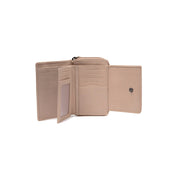 Solid Antique Brass Hardware &amp; Heavy-Duty Dual Zipper Detail on Orveta Full-Grain Leather Wallet voor Dames