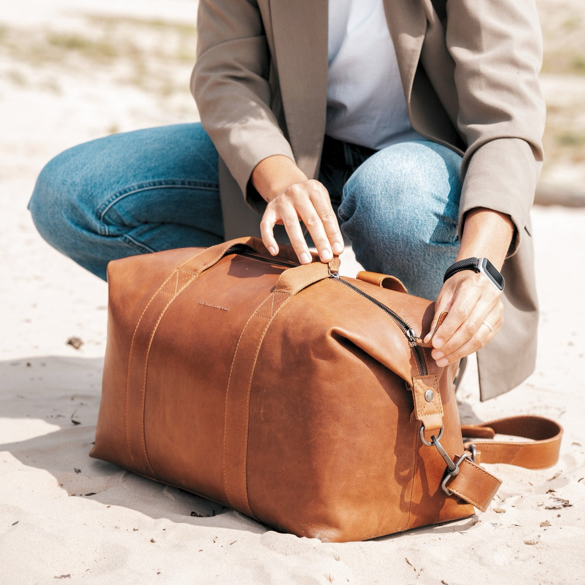 Conor Full-Grain Leather Weekender Bag voor Dames – alternate product view 3