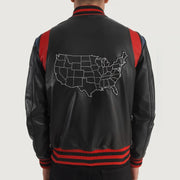 
Liberte USA Black Leather Varsity Jacket - Zijaanzicht met ergonomische mouwsnede