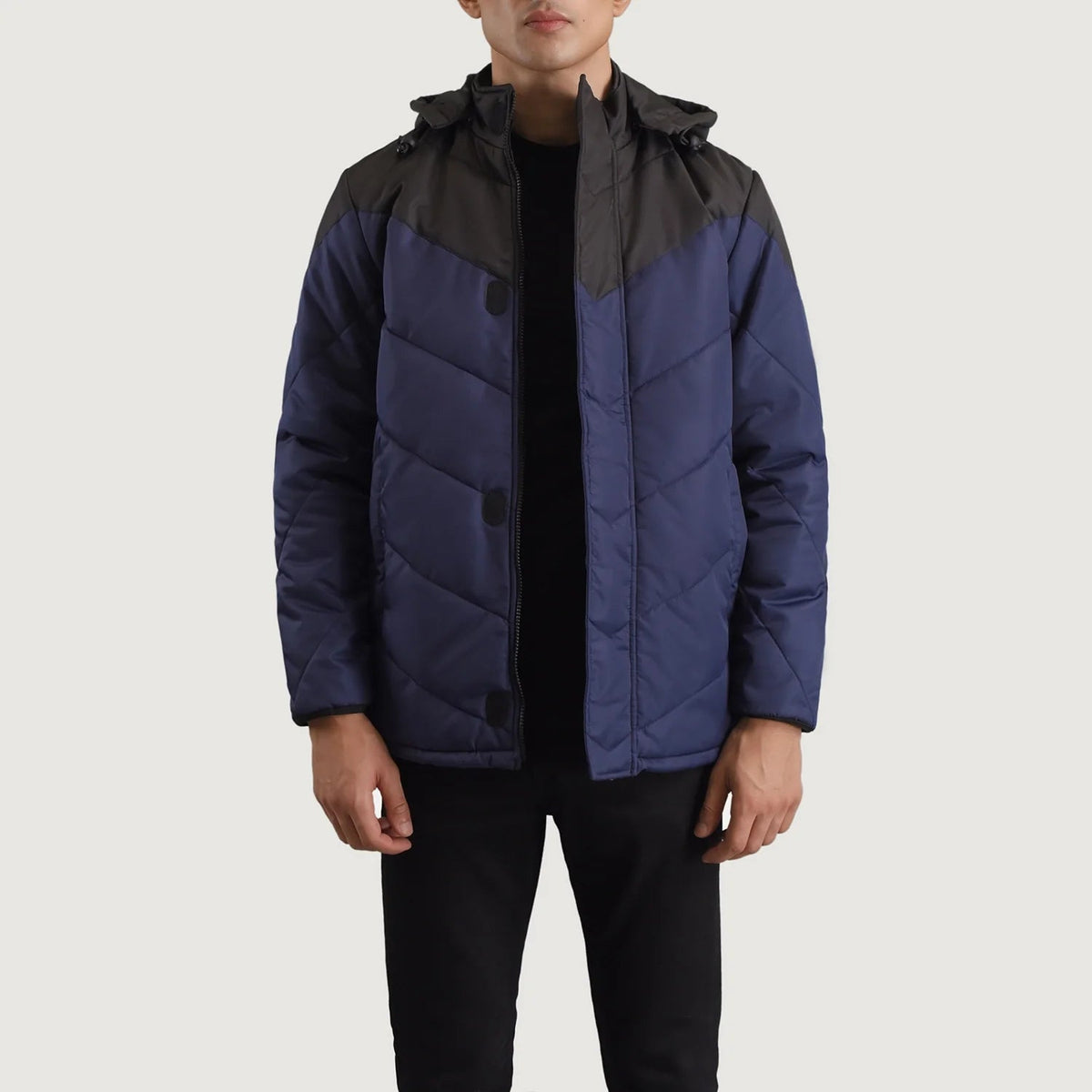 
Luka Zwart & Blauw Hooded Puffer Leren Jas voor Heren in Black & Blue Full-Grain Leather - Vooraanzicht & getailleerd silhouet | Online kopen