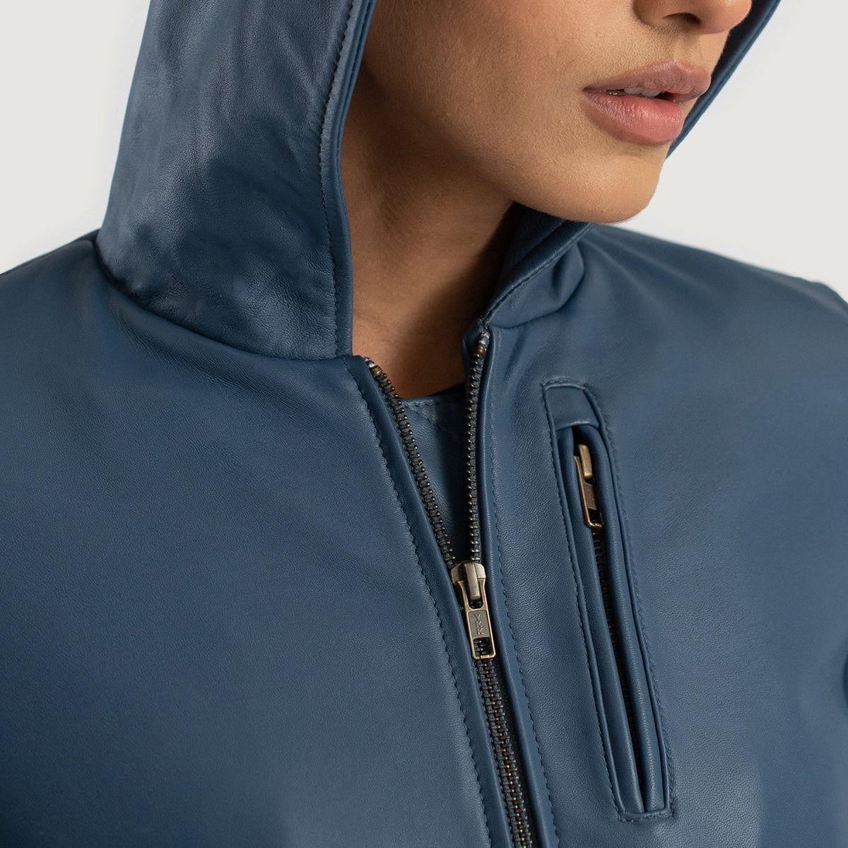 
Binnenweergave Showing Fully Fleece Lined & Twee functionele binnenzakken