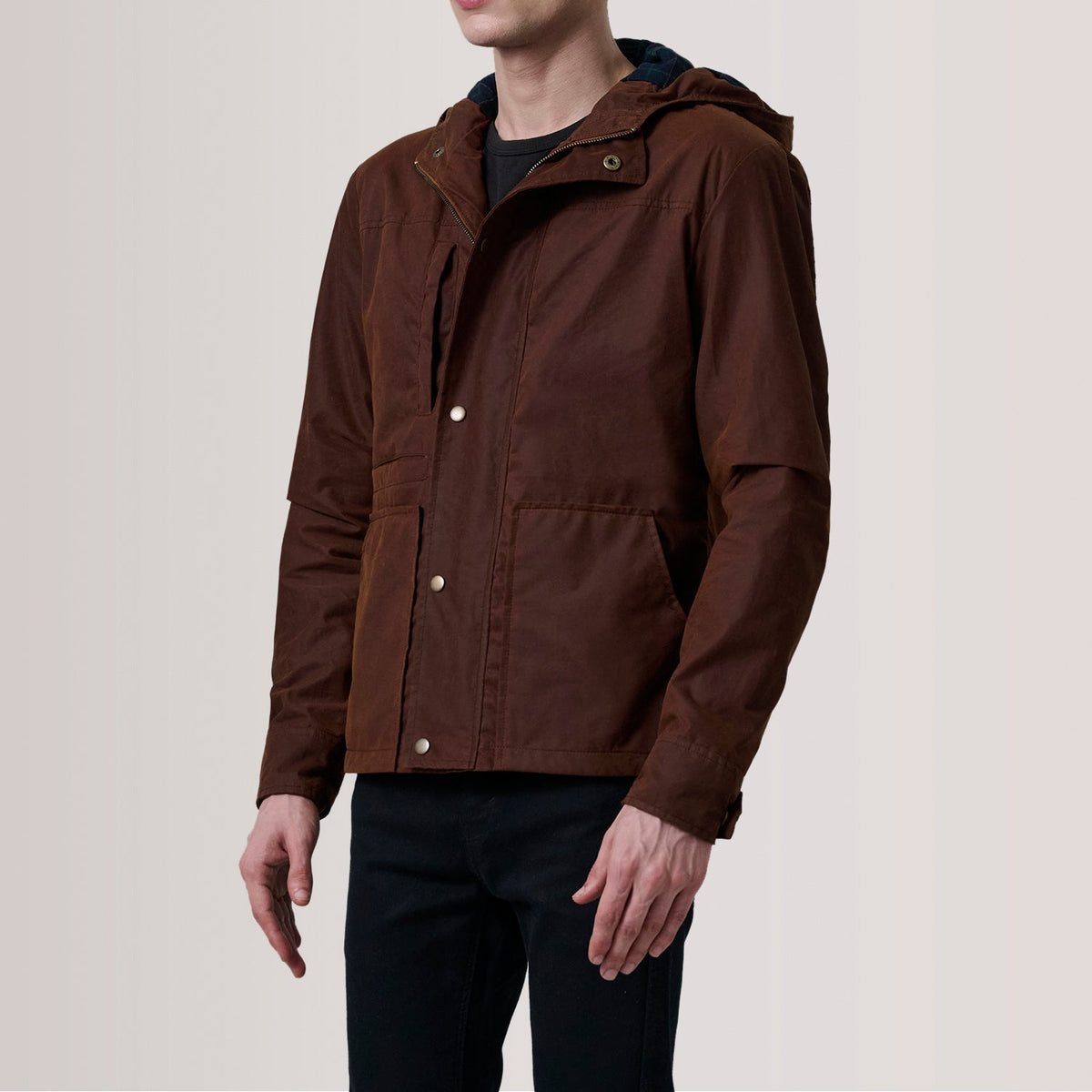 Marlo Bruin Canvas Hooded Work Leren Jas voor Heren For Men - Lateral Side Profile View Showing Sleeve Cut &amp; Athletic Taper Fit