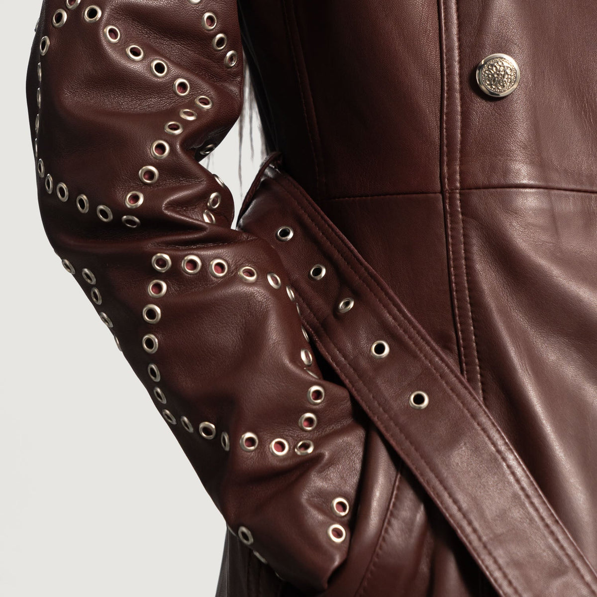 
Detailopname of Notch & Button & Waist belt Hardware on Missoni Kastanjebruin Leren Trenchcoat voor Dames