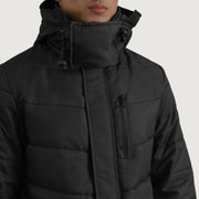 
Binnenweergave Showing Quilted Viscose Lining & Twee functionele binnenzakken
