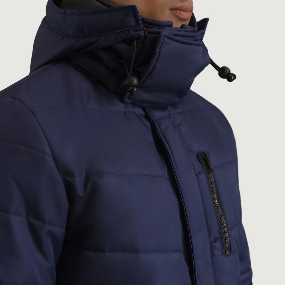 
Binnenweergave Showing Quilted Viscose Lining & Twee functionele binnenzakken