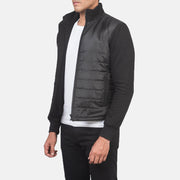 
Black Polyester (Torso) &Amp; Knitted Fabric (Sleeves) Winter Jacket - Achteraanzicht met getailleerde schouders & strakke zoom