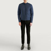 Close-Up Detail of Snap Button Band &amp; Zipper Hardware on Men's Nyle Gewatteerd Windbreaker Leren Jas voor Heren
