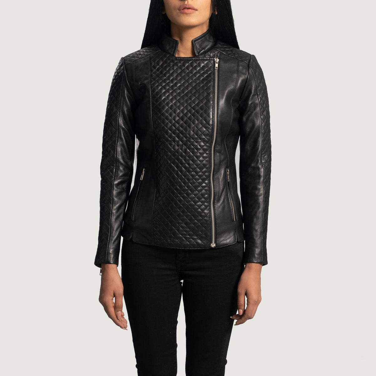 Women's Orient Grain Gewatteerd Zwart Leren Bikerjack voor Dames in Black Sheepskin Leather - Front Profile View &amp; Tailored Silhouette | Buy Online