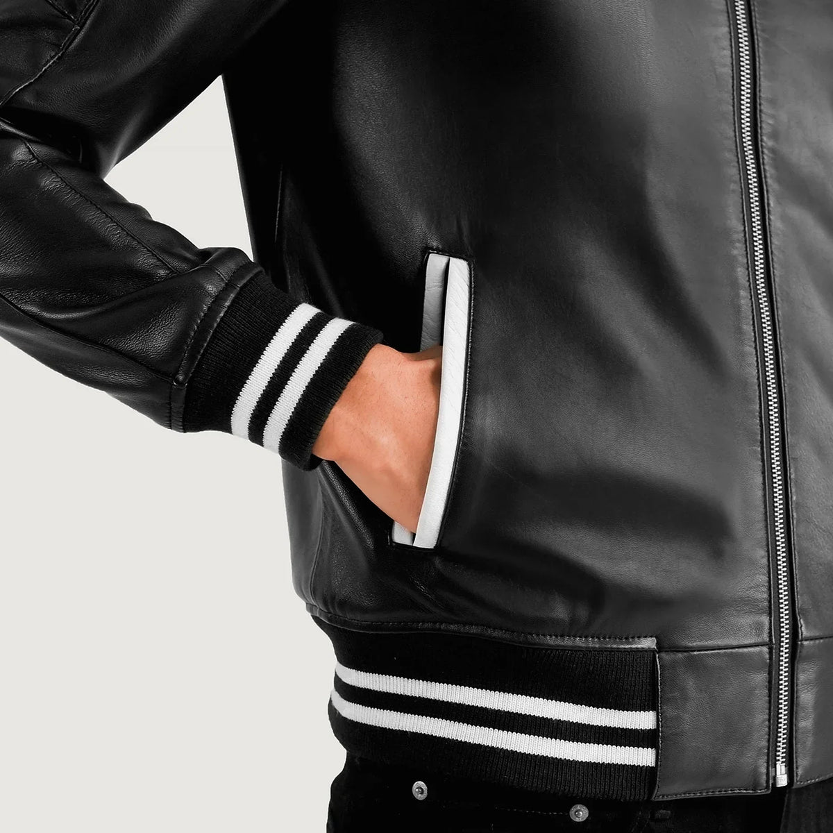 Pascal Zwart Leather Varsity Leren Jas voor Heren - Lateral Side Profile View Showing Sleeve Cut &amp; Athletic Taper Fit