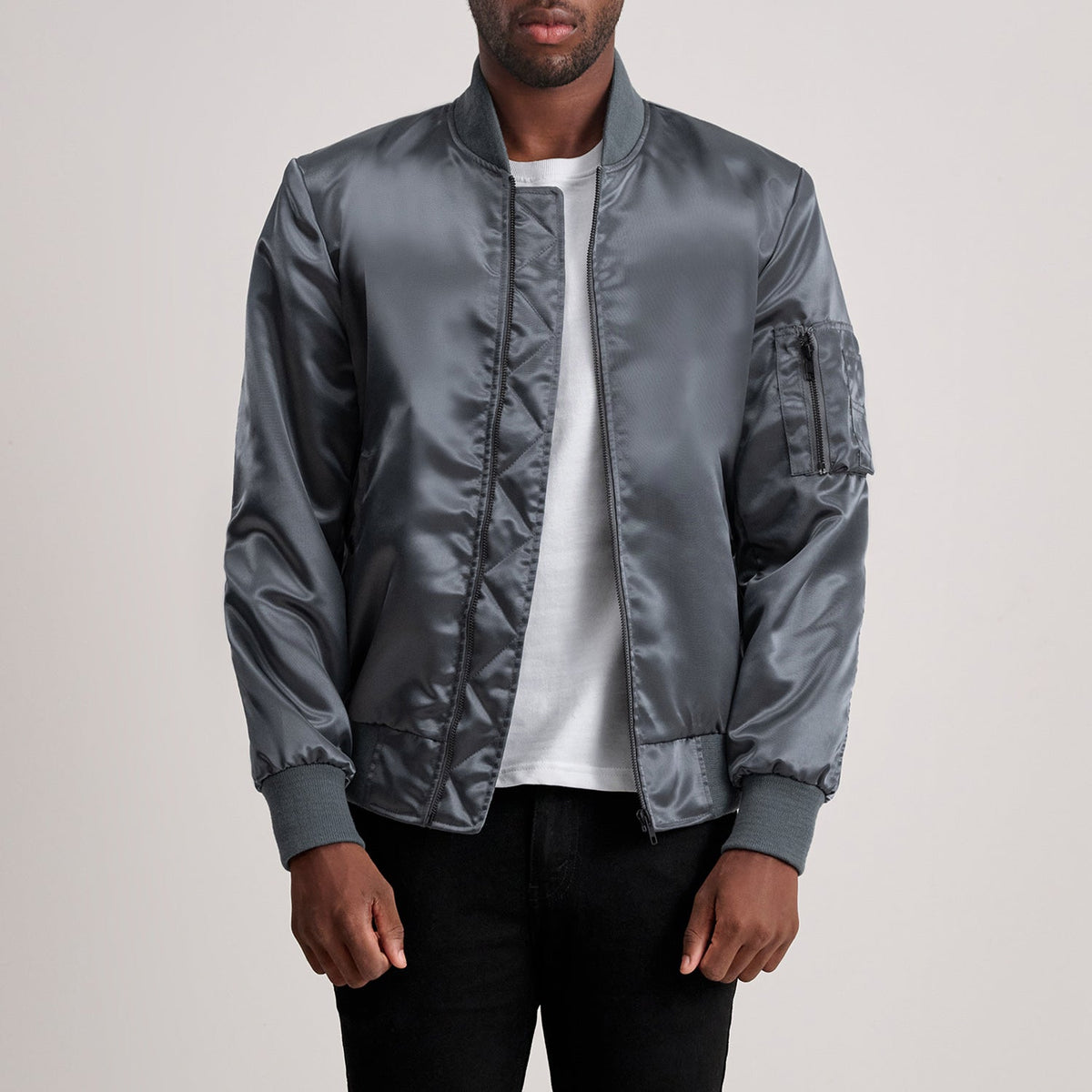 Quinton MA-1 Grey Leren Bomberjack voor Heren - Lateral Side Profile View Showing Sleeve Cut &amp; Athletic Taper Fit