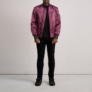 
Detailopname of Varsity & Zipper Hardware on Quinton MA-1 Kastanjebruin Leren Bomberjack voor Heren