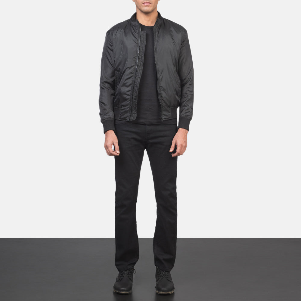 Men's Ramon Zwart Leren Bomberjack voor Heren - Lateral Side Profile View Showing Sleeve Cut &amp; Athletic Taper Fit