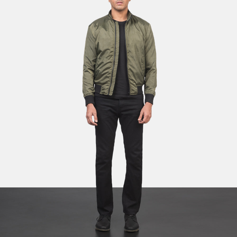 Men's Ramon Groen Leren Bomberjack voor Heren - Lateral Side Profile View Showing Sleeve Cut &amp; Athletic Taper Fit