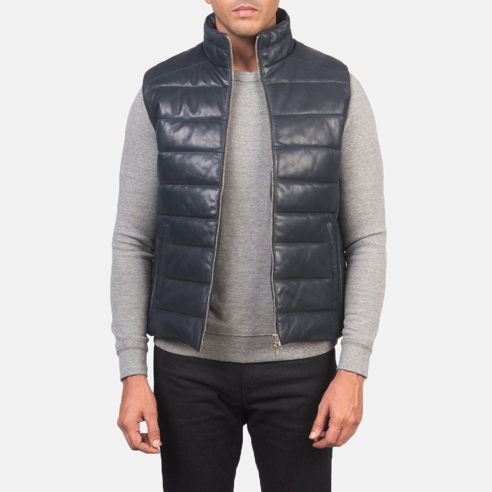 
Reeves Blauw Leather Gewatteerde bodywarmer voor Heren - Vooraanzicht & getailleerd silhouet | Online kopen