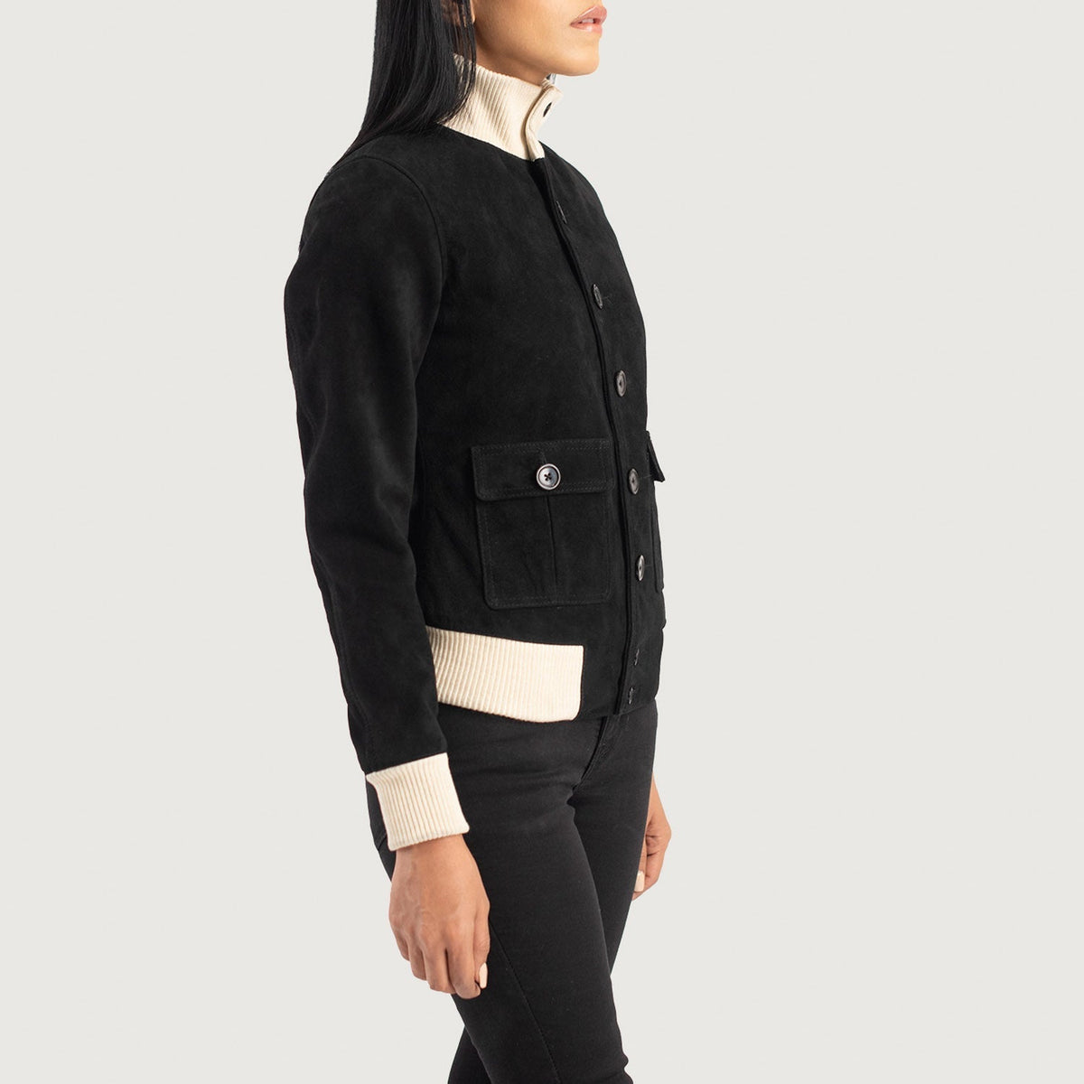 
Black Goatskin Suede Bomber Jacket - Achteraanzicht met getailleerde schouders & strakke zoom